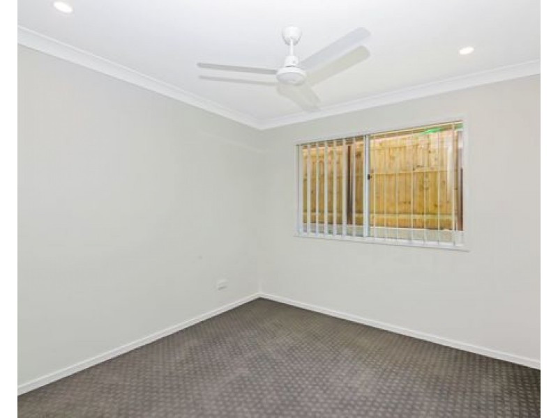 42 Harvard Street, Pimpama QLD 4209