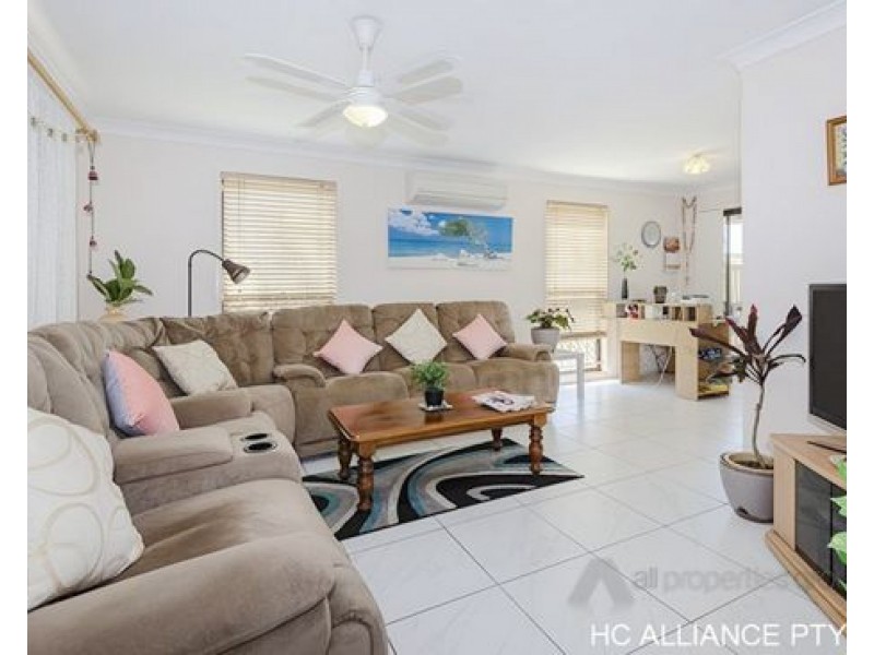 23 Regency Drive, Regents Park QLD 4118