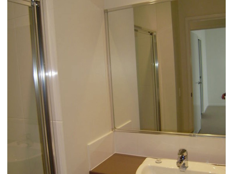 64/2 Acacia Court, Robina QLD 4226