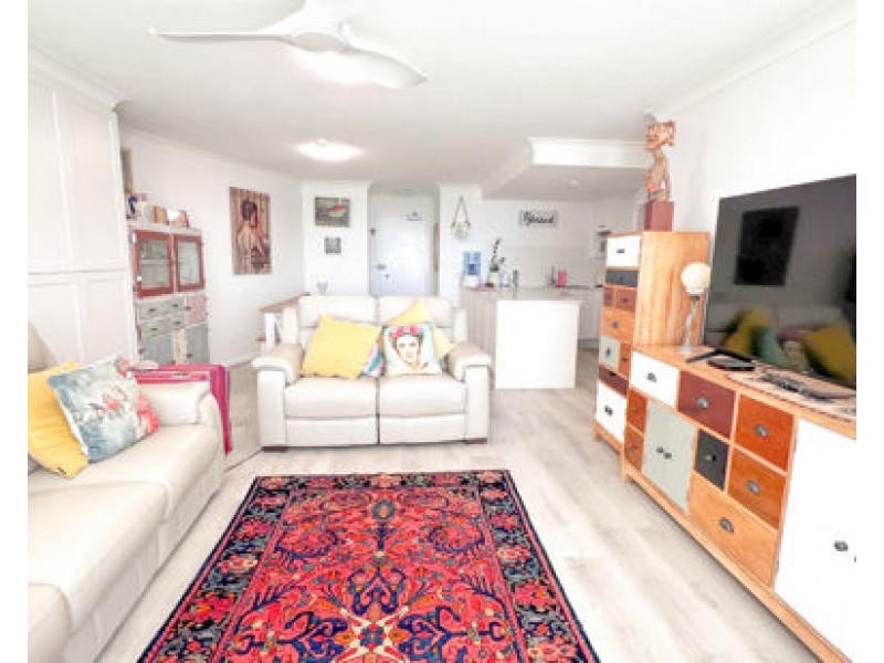 3c 2 Nineteenth Avenue, Palm Beach QLD 4221