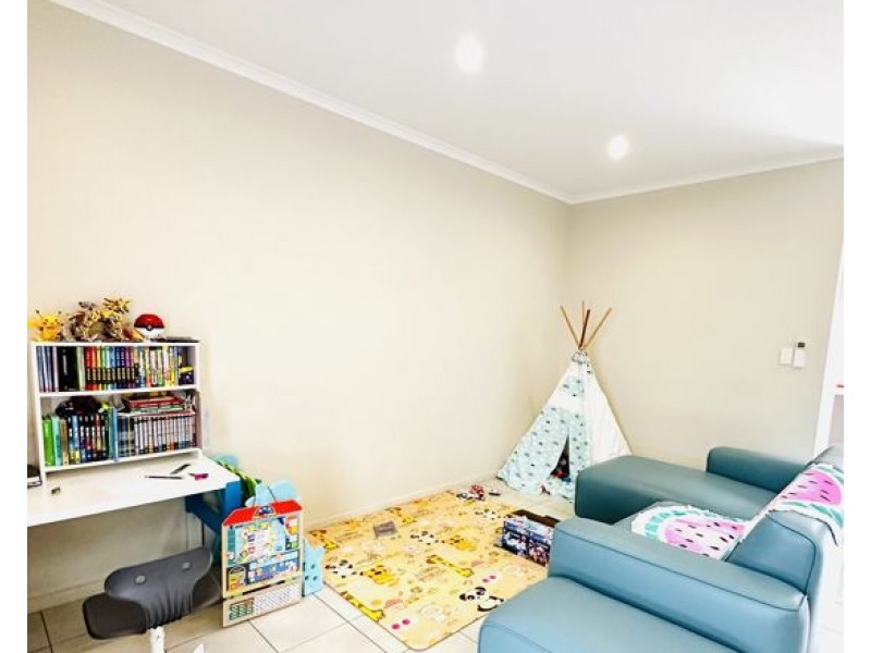 Unit 2/27 Anzac Road, Carina Heights QLD 4152