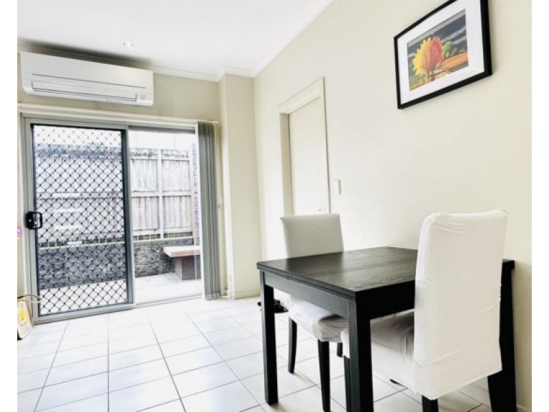 Unit 2/27 Anzac Road, Carina Heights QLD 4152