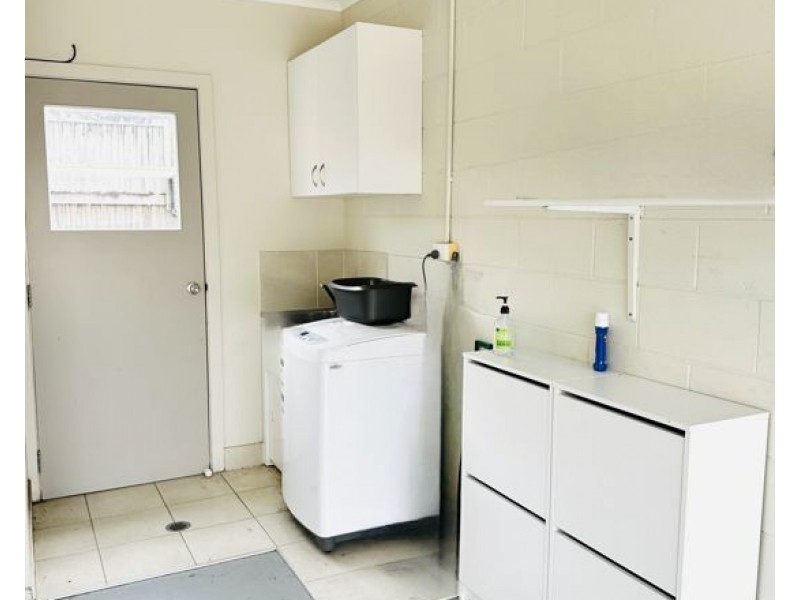 Unit 2/27 Anzac Road, Carina Heights QLD 4152