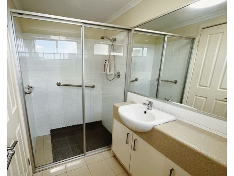 2180 Logan Road, Upper Mount Gravatt QLD 4122