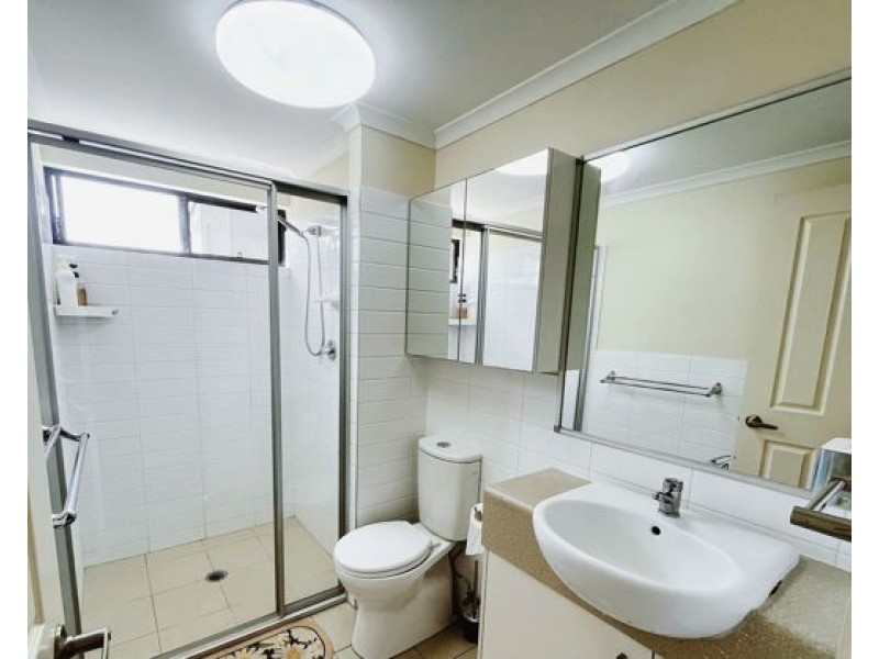 2180 Logan Road, Upper Mount Gravatt QLD 4122