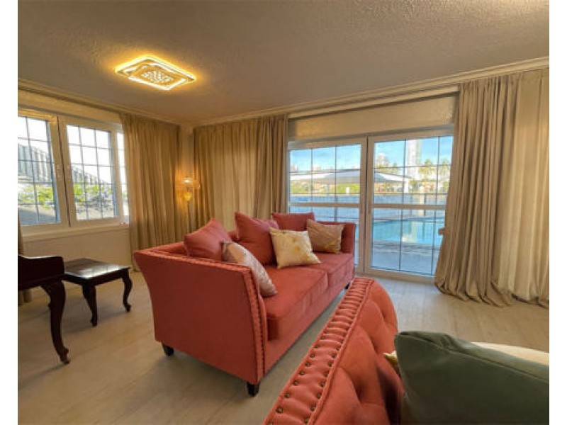 1/33 Sunrise boulevard, Surfers Paradise QLD 4217