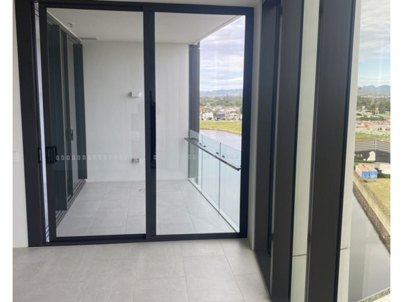 4903 24 The Lanes BLVD, Mermaid Waters QLD 4218