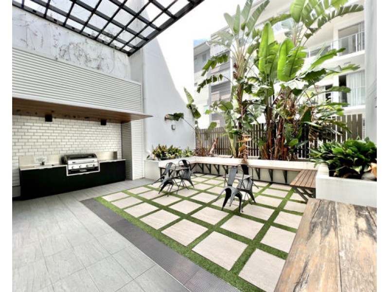 302/19 Felix Street, Lutwyche QLD 4030