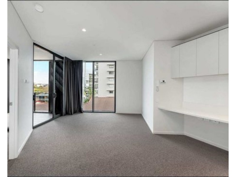 411/232 Wellington Road, Kangaroo Point QLD 4169