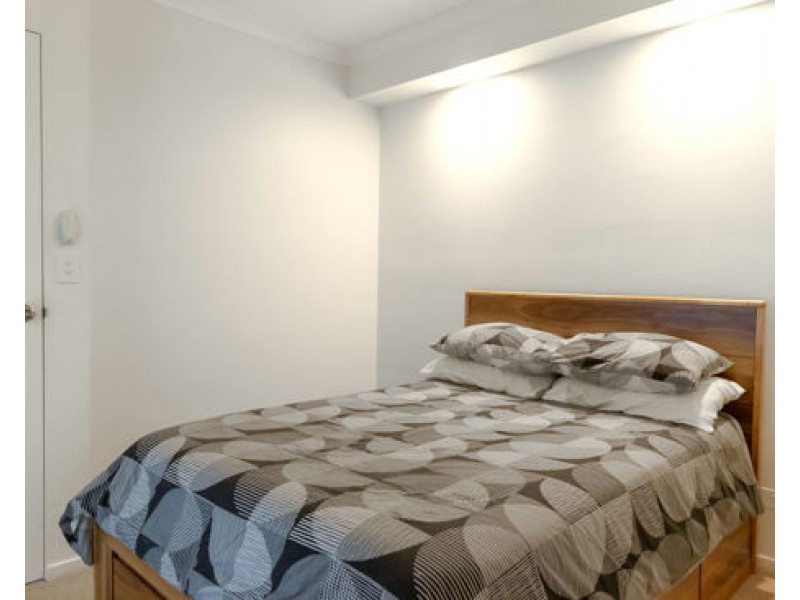 304 133 Scarborough Street Southport, Southport QLD 4215
