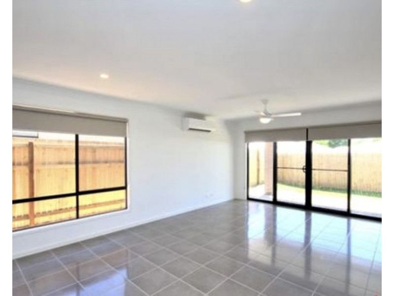 7 Bell Street, Silkstone QLD 4304