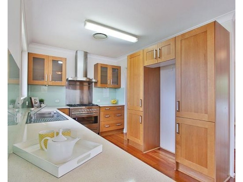 10 Chiniala St, Mansfield QLD 4122