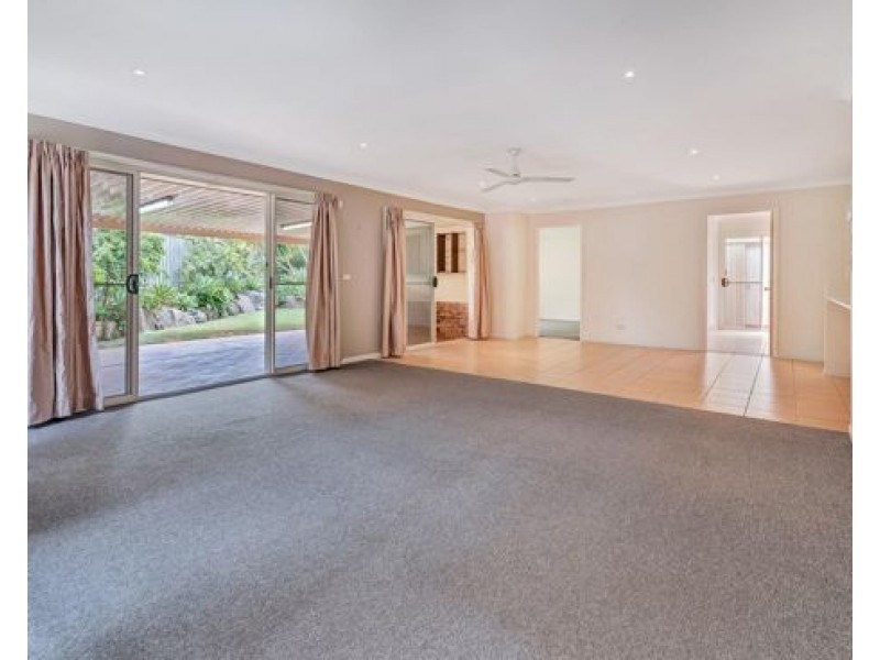 12 Picabeen Close, Robina QLD 4226