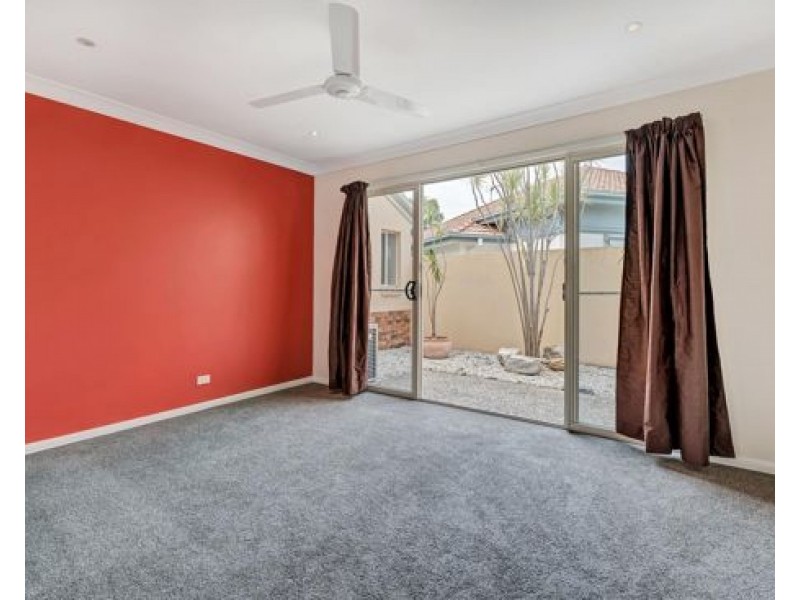 12 Picabeen Close, Robina QLD 4226