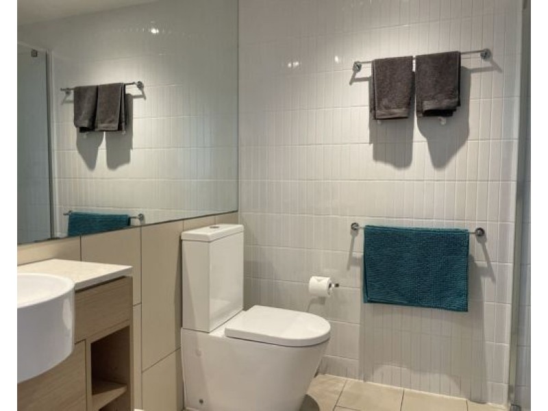 3406/2663 gold coast hwy, Broadbeach QLD 4218
