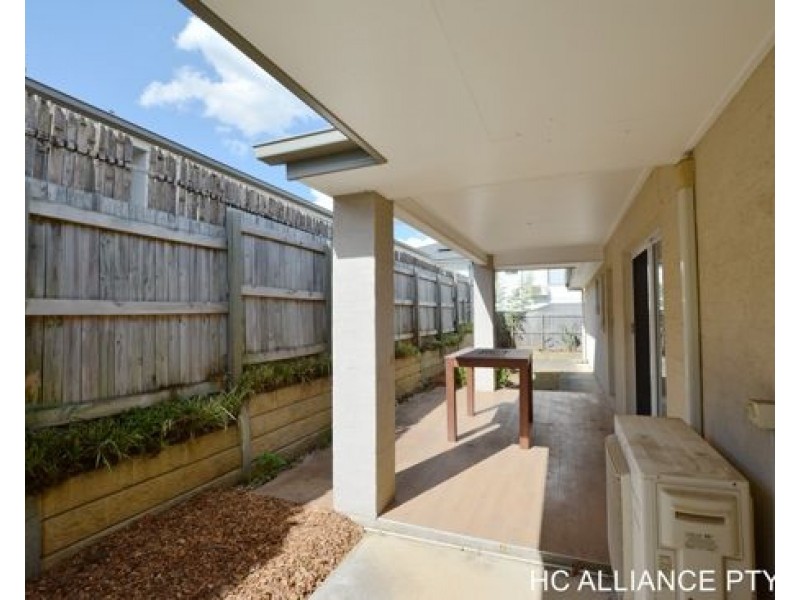 2 ROBERTS CRES, Bellbird Park QLD 4300