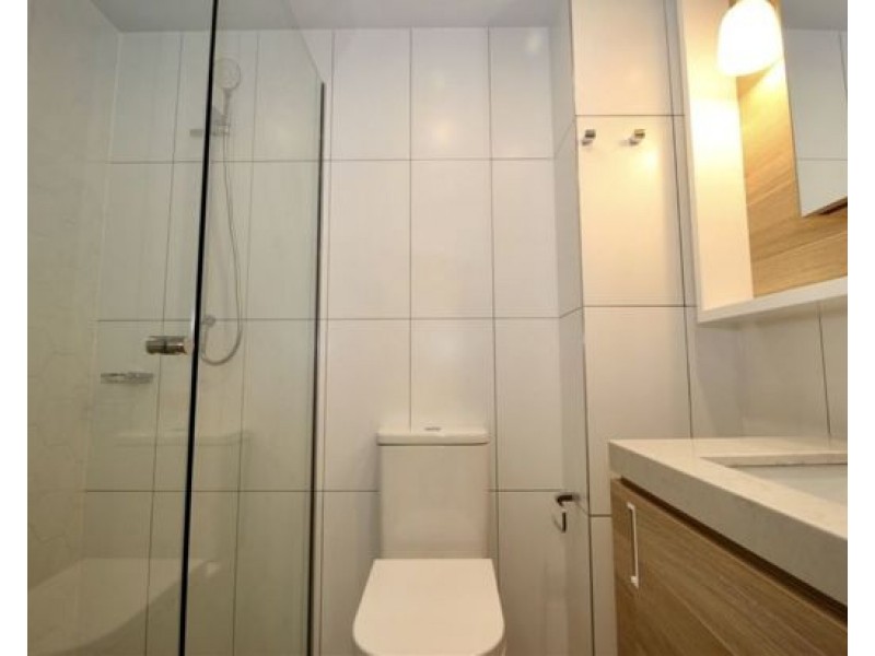 1504/17 Deshon Street, Woolloongabba QLD 4102