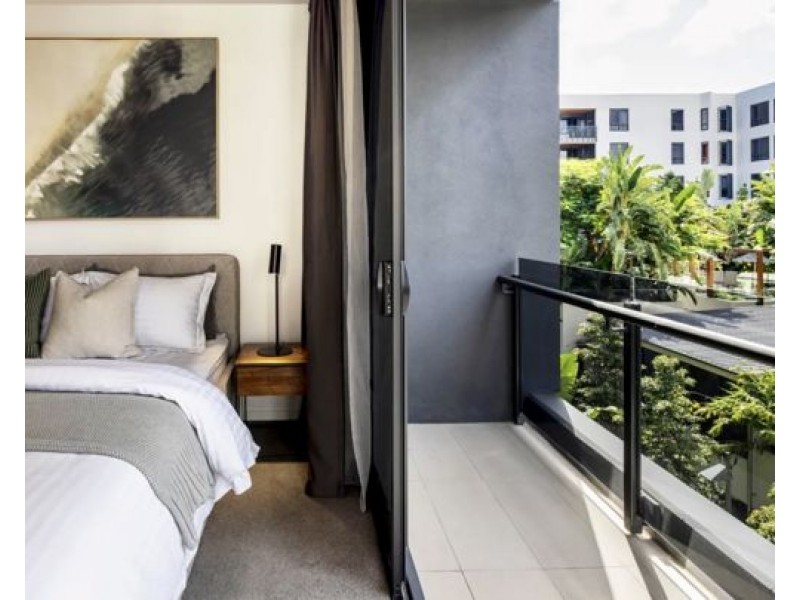 304/17 Gibbon Street, Woolloongabba QLD 4102