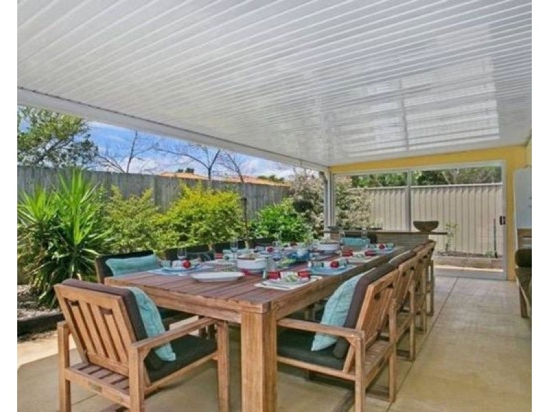94 MONTEREY KEYS DRIVE, Helensvale QLD 4212