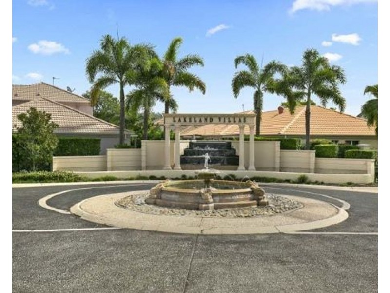 Unit 11/2-10 Ghilgai Road, Merrimac QLD 4226