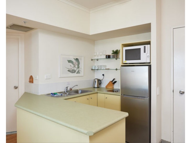 Unit 1101, 46 – 52 Pacific Street, Main Beach QLD 4217