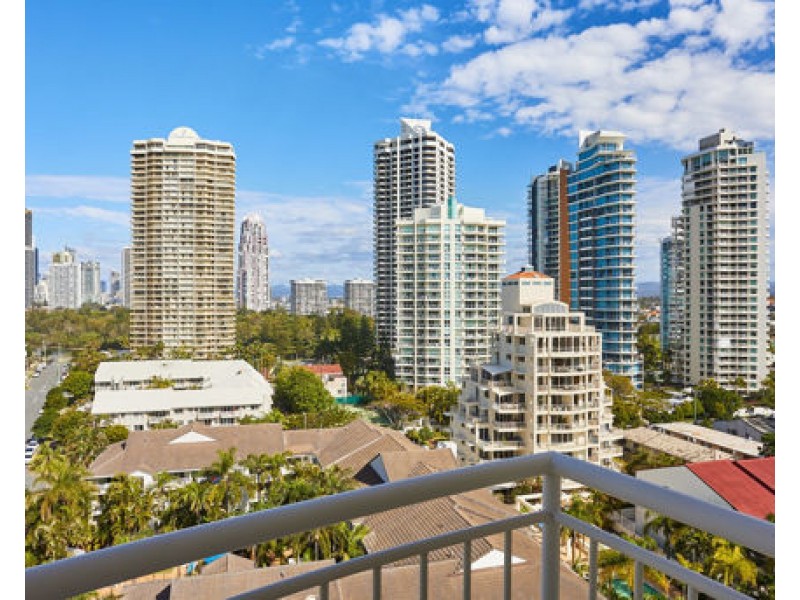 Unit 1101, 46 – 52 Pacific Street, Main Beach QLD 4217