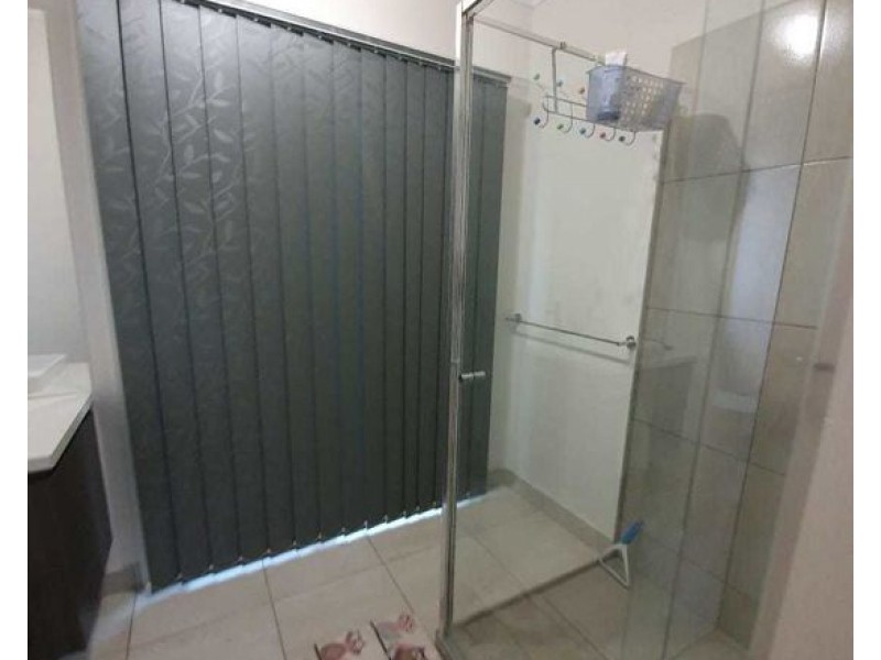 132 Ridgevale Blvd, Holmview QLD 4207