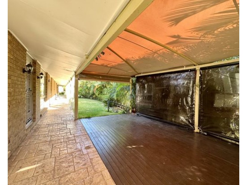 11 Ben Hogan Crescent, Parkwood QLD 4214