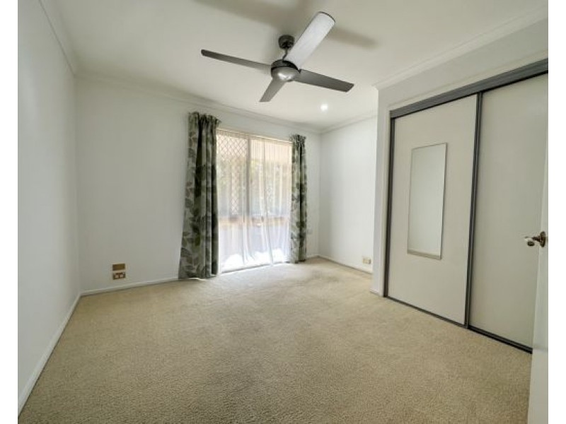 11 Ben Hogan Crescent, Parkwood QLD 4214