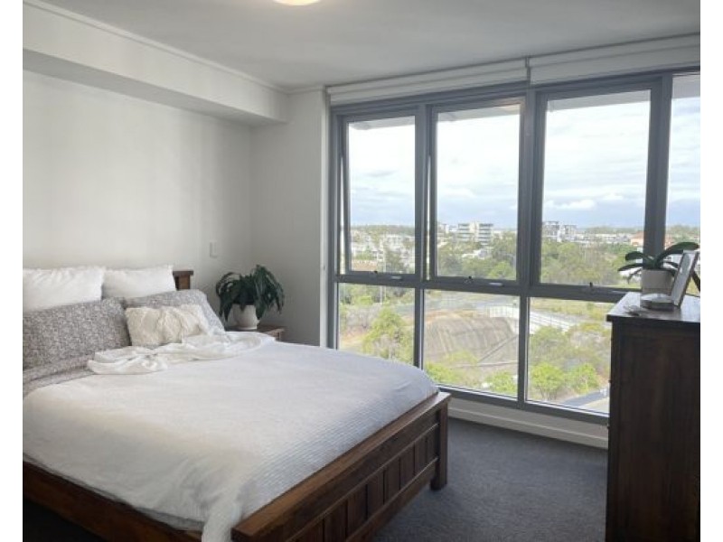 31000 42 Laver Drive, Robina QLD 4226
