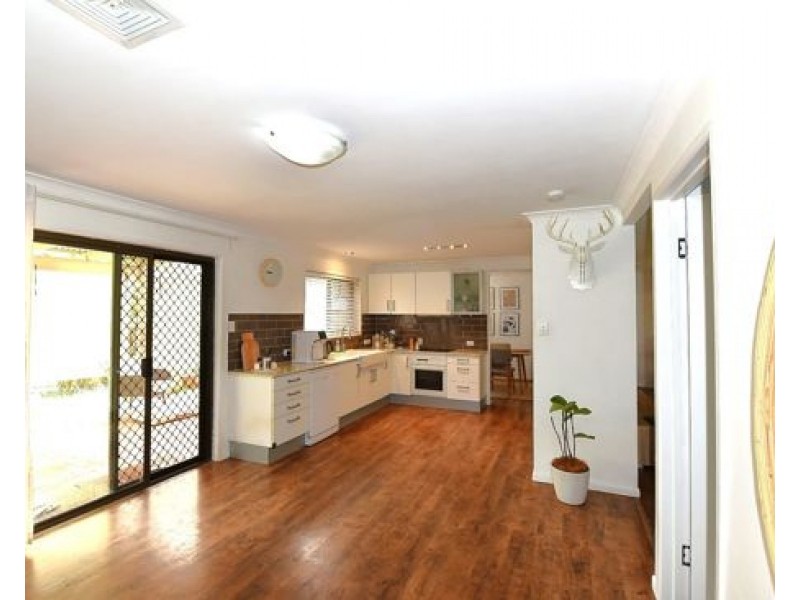 333 Manly Road, Manly West QLD 4179