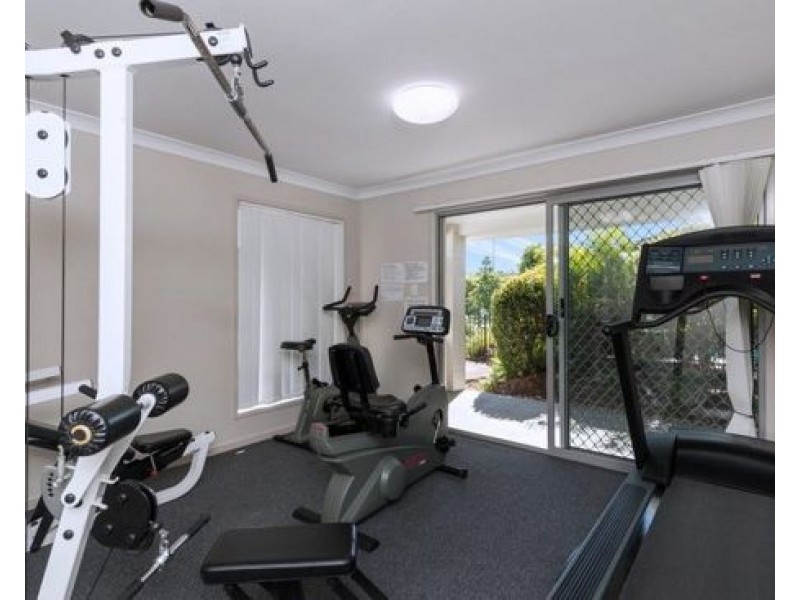 34/131 McAuley Parade, Pacific Pines QLD 4211