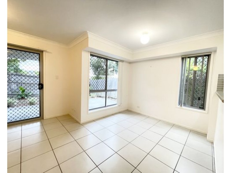 34/131 McAuley Parade, Pacific Pines QLD 4211