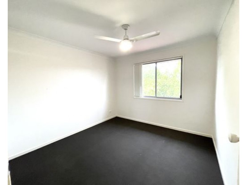 34/131 McAuley Parade, Pacific Pines QLD 4211