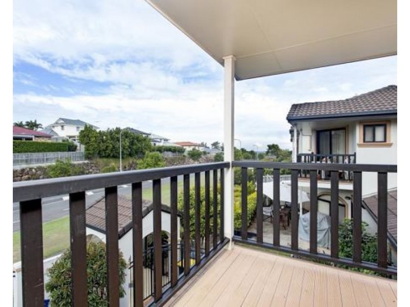 33/12 Greendale Way, Carindale QLD 4152