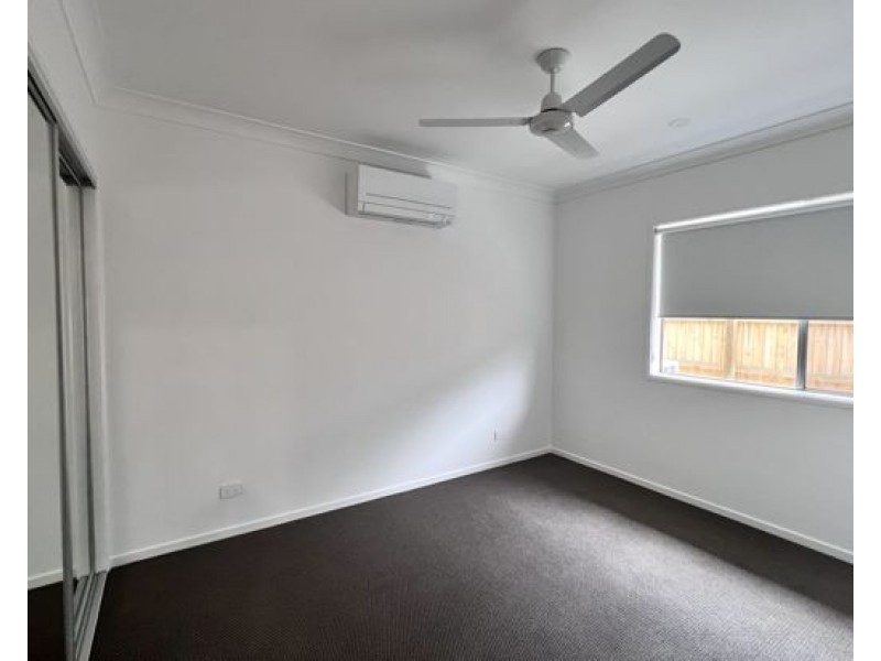 9B Claireview Street, Logan Reserve QLD 4133