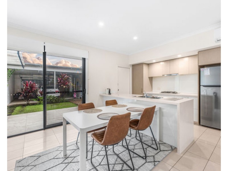 17 Park Lane, Hope Island QLD 4212