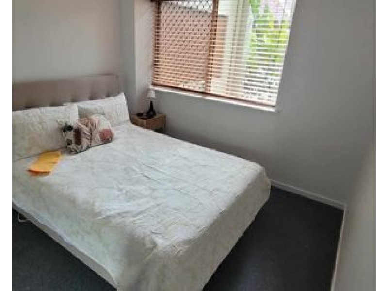 21 22-26 Clifton Road, Clifton Beach QLD 4879