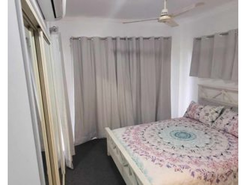 21 22-26 Clifton Road, Clifton Beach QLD 4879