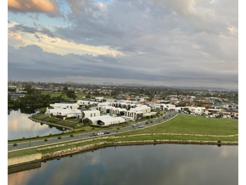 11101 2 The Lanes BLVD, Mermaid Waters QLD 4218