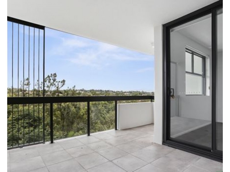 106/10 Curwen Terrace, Chermside QLD 4032