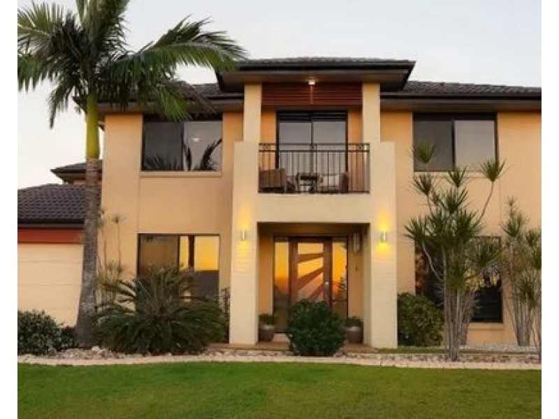2 Wyperfield Court, North Lakes QLD 4509