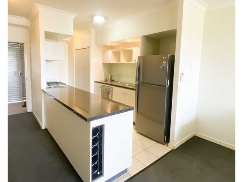 26/10-12 Belgrave Road, Indooroopilly QLD 4068