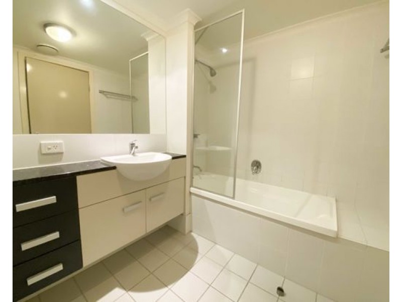 26/10-12 Belgrave Road, Indooroopilly QLD 4068