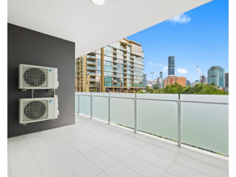 301/85 O’Connell Street, Kangaroo Point QLD 4169