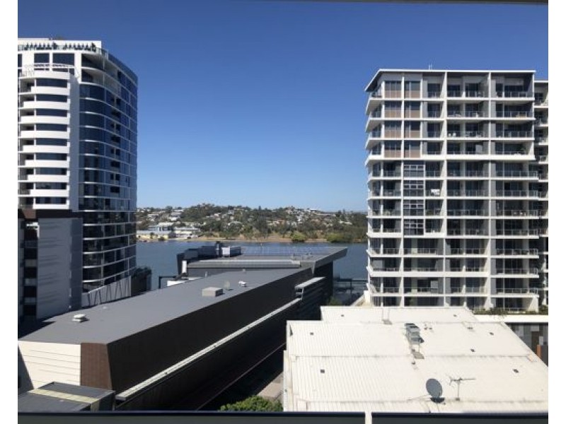 906/35 Hercules Street, Hamilton QLD 4007