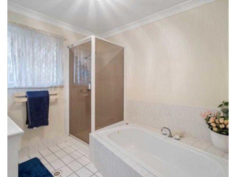 121 Holmead Road, Eight Mile Plains QLD 4113