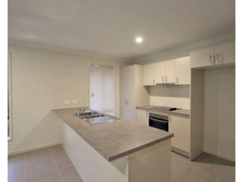 150 Bush Tucker Road, Berrinba QLD 4117