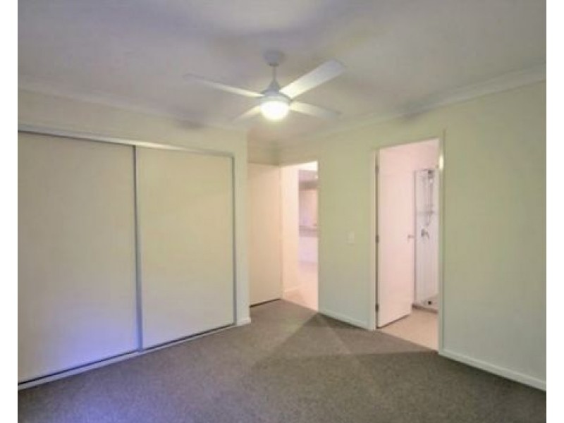 150 Bush Tucker Road, Berrinba QLD 4117