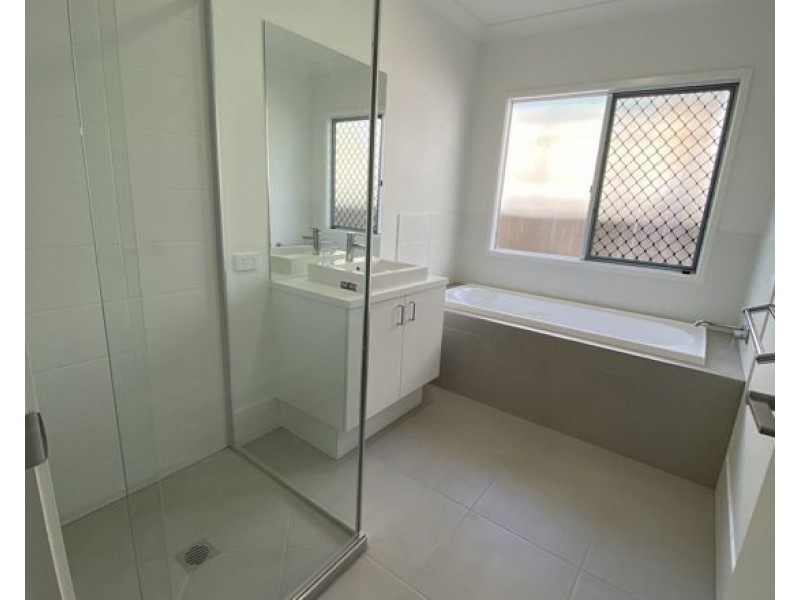78 Hyde Drive, Yarrabilba QLD 4207